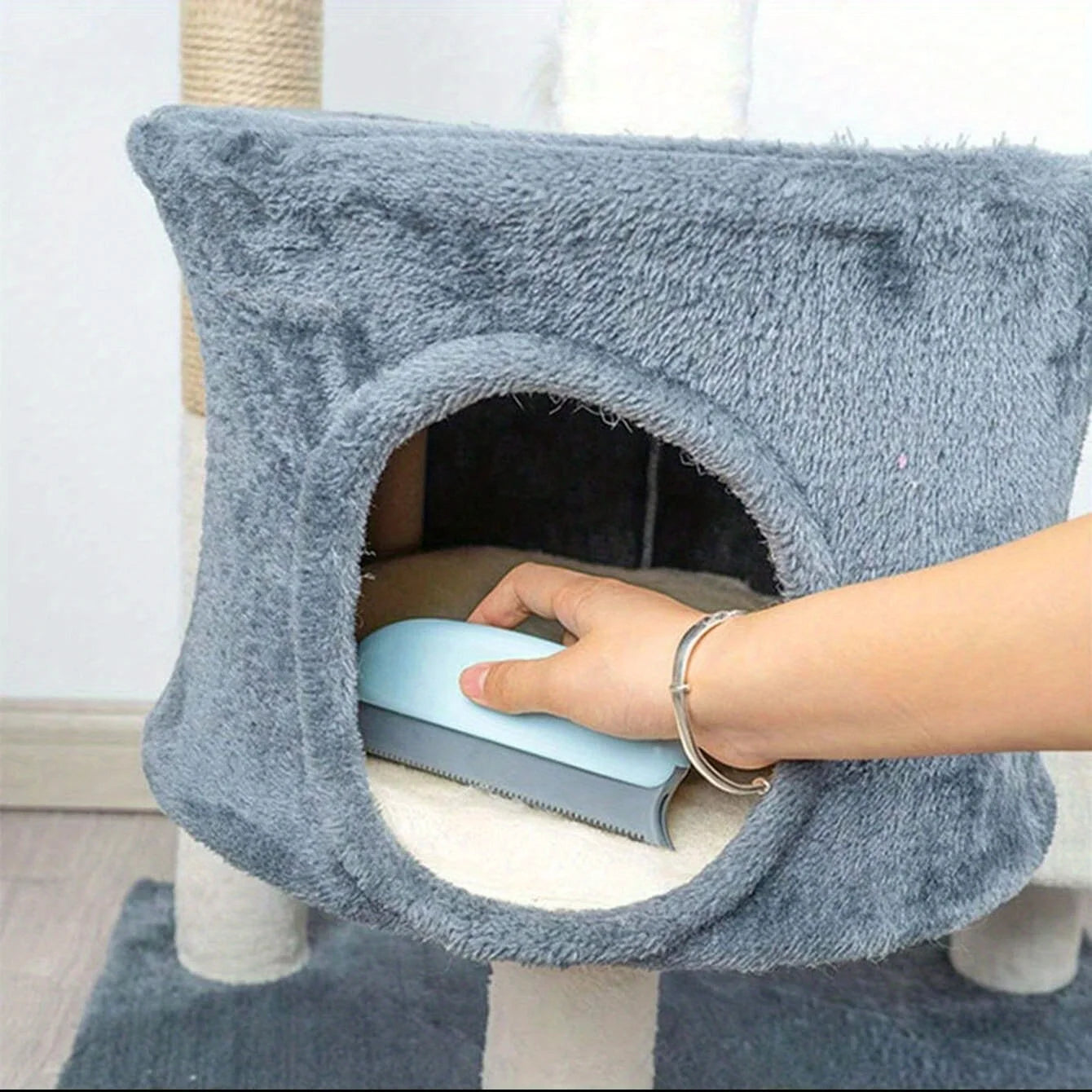 Effective Hair Remover Brush