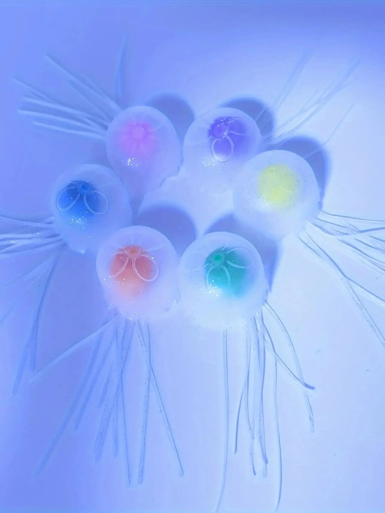 Simulation Fluorescent Jellyfish