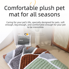 Grey S size Luxury Plush Pet Sleeping Mat, Thickened Warm Pet Bed Cushion for Dogs and Cats, Soft Fabric Pet Sofa Pad with Non-Slip Waterproof Base
